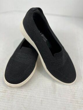 Women's BZee's Black Nylon Air Step Slip-on US 9, EU 40